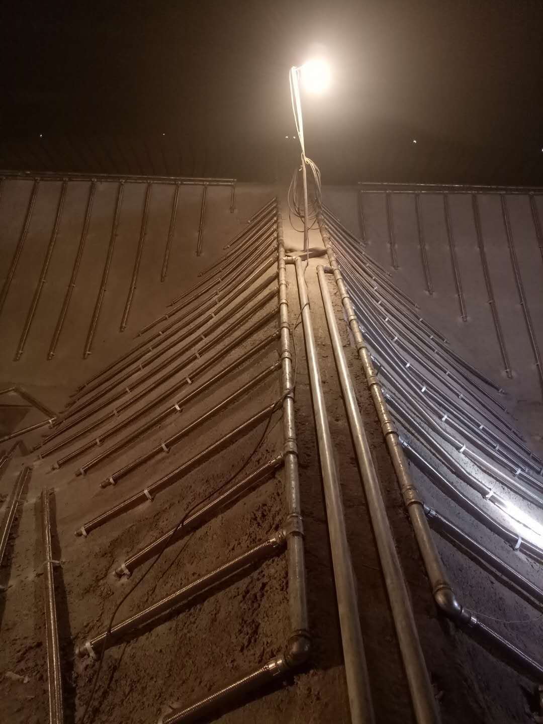 察哈尔右翼后硫化棒